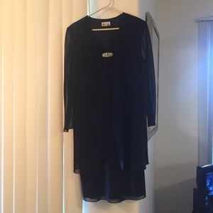 Beautiful navy blue dress.